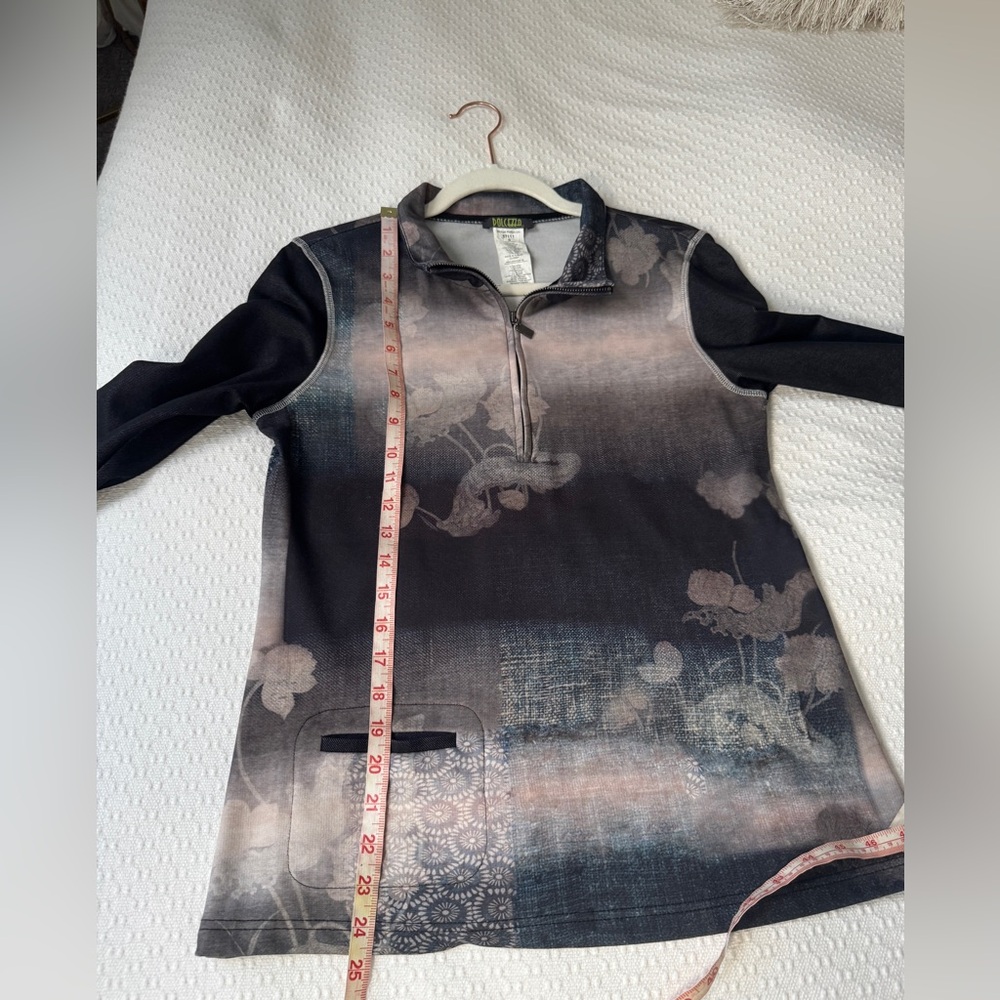 Dolcezza Black And Gray Pullover With Floral Desi… - image 7